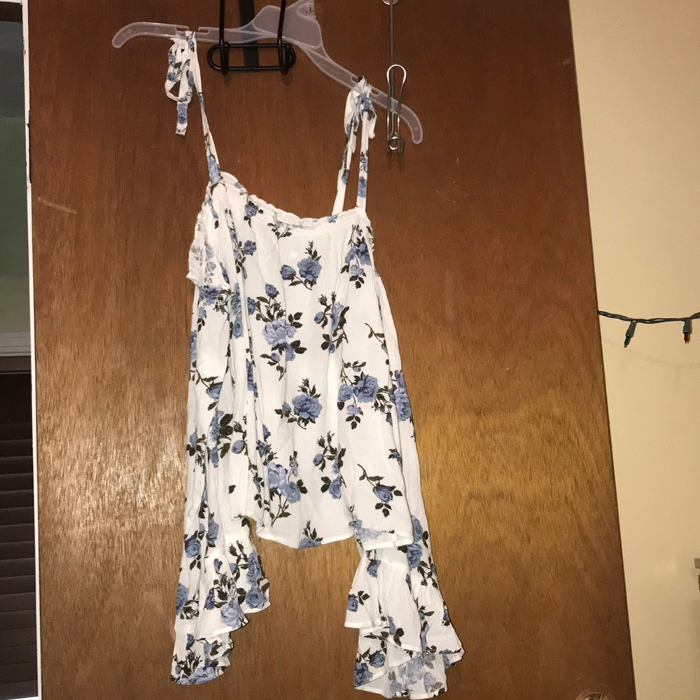 American Eagle floral bell sleeve tie shoulder top